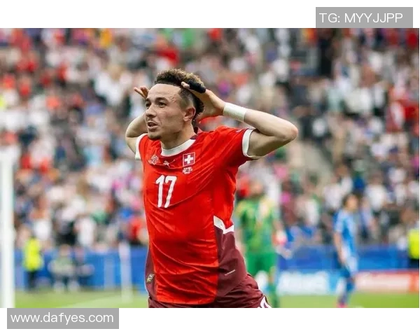 欧洲豪门球队频频出手签约自由身球星引爆转会市场风云 欧洲豪门球队频频出手签约自由身球星引爆转会市场风云